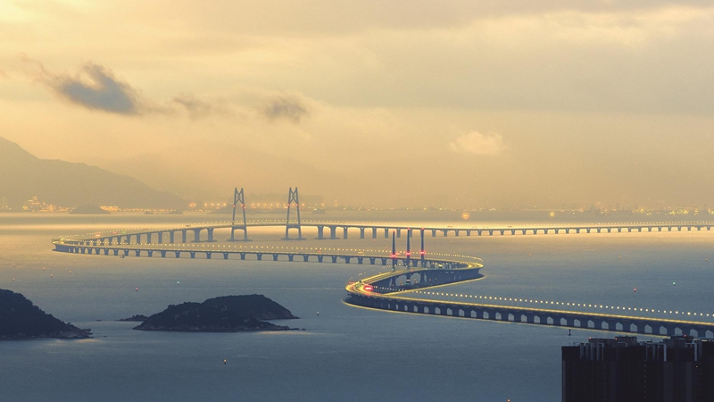10、龐源租賃參建國家“世紀(jì)工程”港珠澳大橋（2012—2017年）_副本.jpg